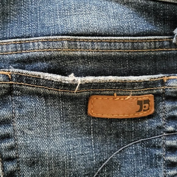 Joe's Jeans Sibyl Cuffed/Cropped Jean - size 27" - Picture 7 of 10